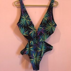 TOPSHOT Monokini by Kendall and Kylie Swim